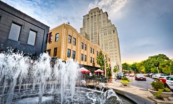 Within 5 miles of grand arts center, cortex and the central west end